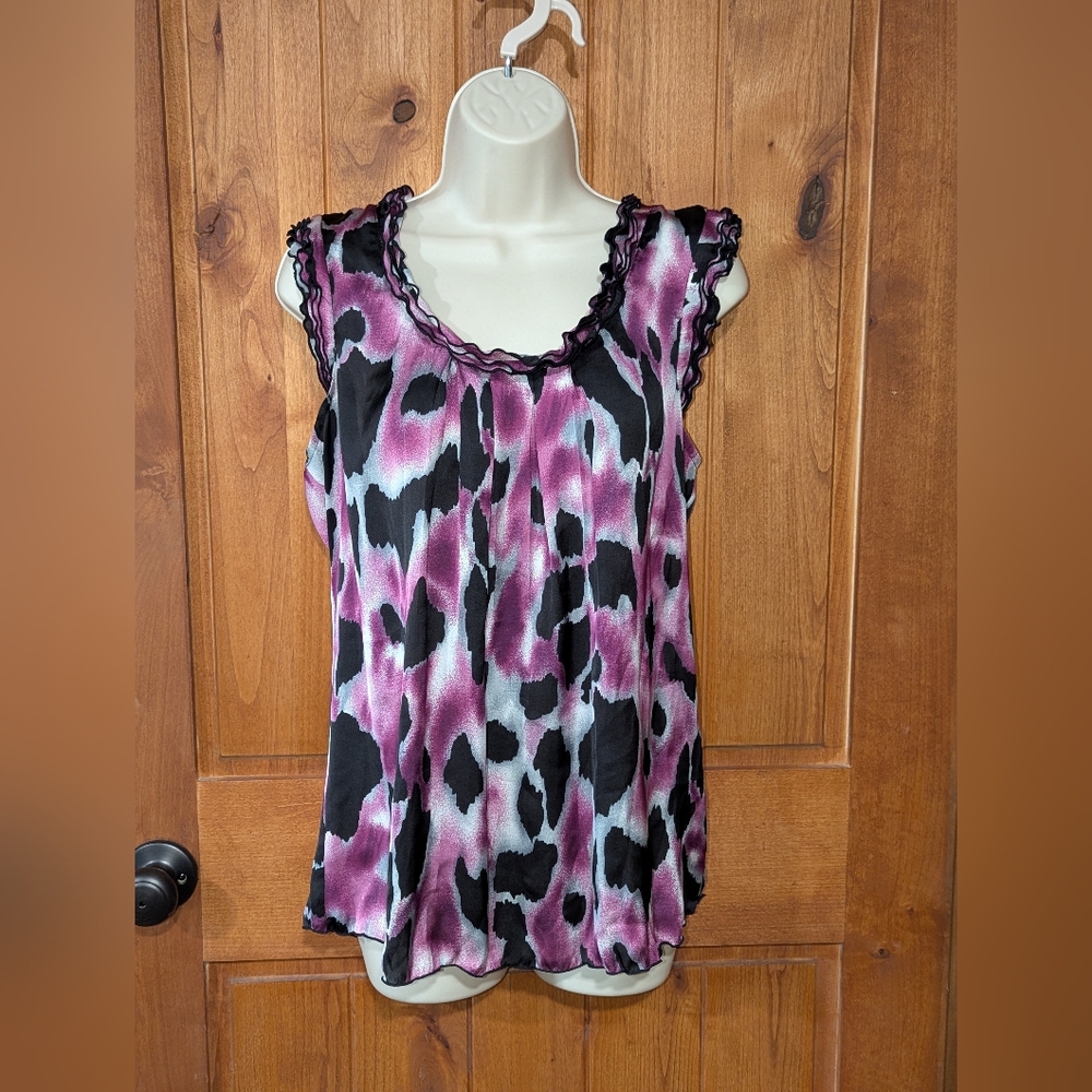 Dressbarn‎ Purple and Black Ruffled Sleeveless Tank Top